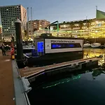 Barco-apartamento En El Nautico De 보트호텔 *