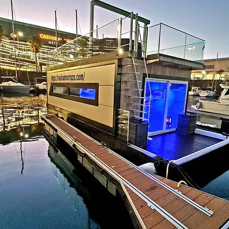 Tekne Barco-apartamento En El Nautico De Vigo