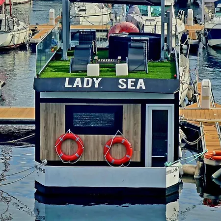 ספינת מלון Barco-apartamento En El Nautico De ויגו