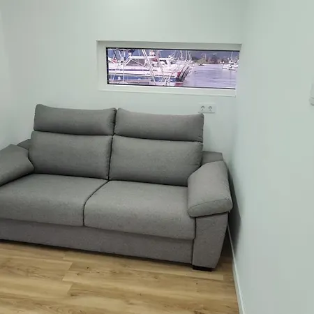 Barco-apartamento En El Nautico De