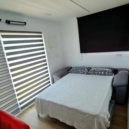 Barco-apartamento En El Náutico De Vigo