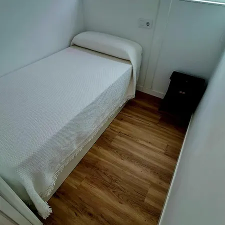 Barco-apartamento En El Nautico De * 비고