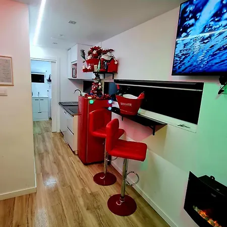 Botel Barco-apartamento En El Nautico De