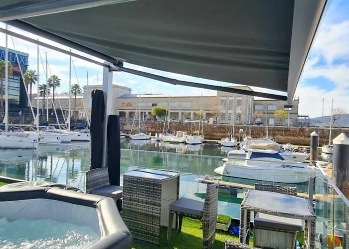 Tekne Barco-apartamento En El Nautico De