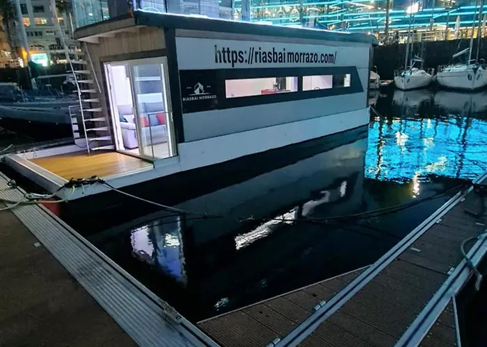 Barco-apartamento En El Nautico De Vigo
