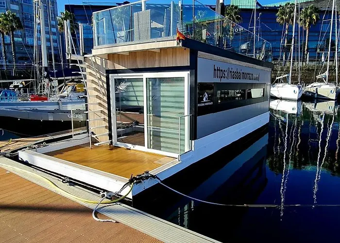 Barco-apartamento En El Nautico De Tekne *