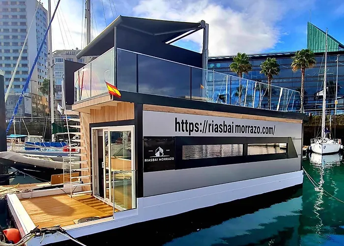 Tekne Barco-apartamento En El Nautico De Vigo