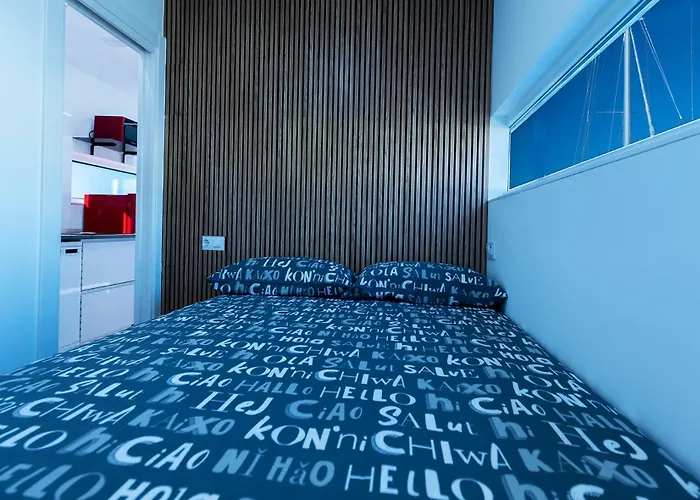 Tekne Barco-apartamento En El Nautico De